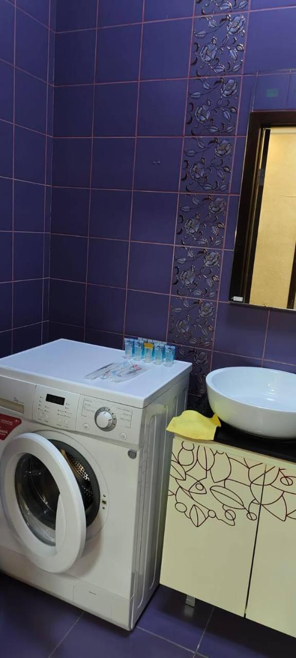 Nurly Tau 2Room Apartments อัลมาตี ภายนอก รูปภาพ