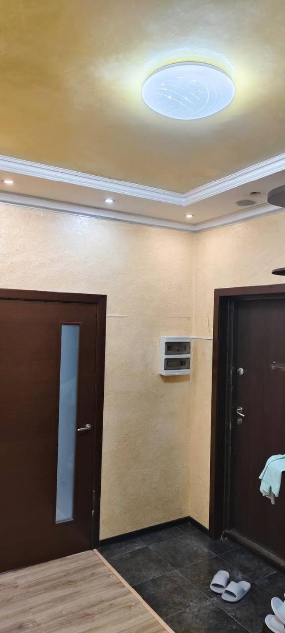 Nurly Tau 2Room Apartments อัลมาตี ภายนอก รูปภาพ